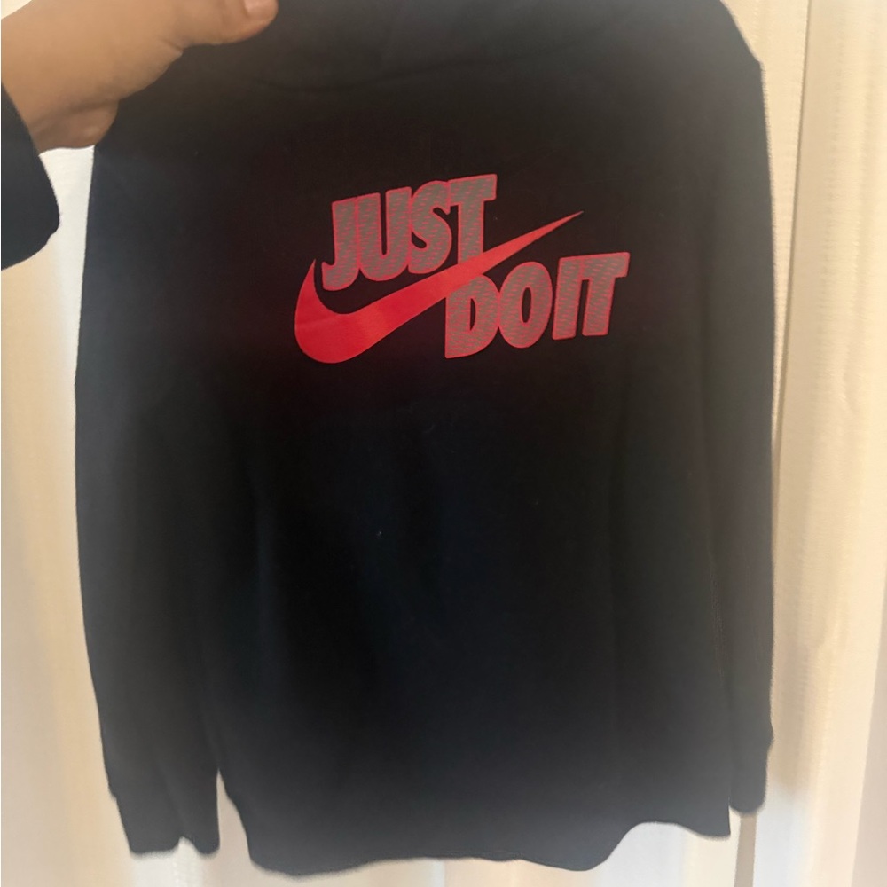 Nike boys hoodie size 7